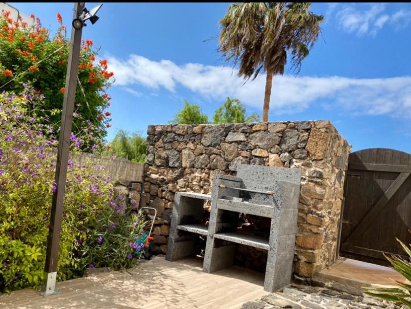Casa Yukka Villa With Heated Pool Lajares Exterior photo